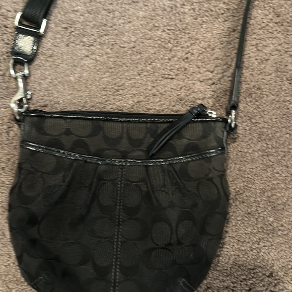 Authentic Coach bag color black - Picture 3 of 6